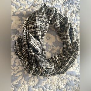 Black and White Plaid Scarf